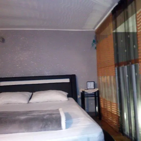 Ferienwohnung Loft Les Tourelles Andon Exterior foto